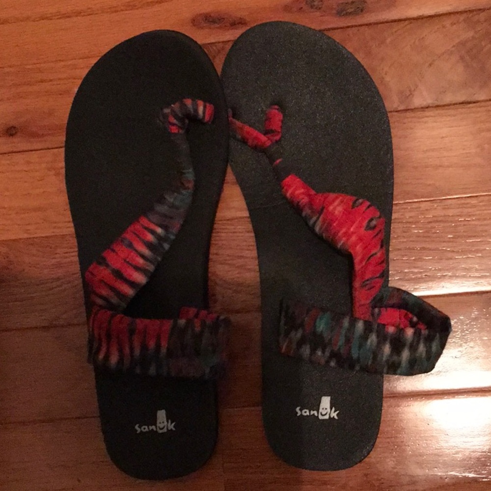 Sanuk Sandals